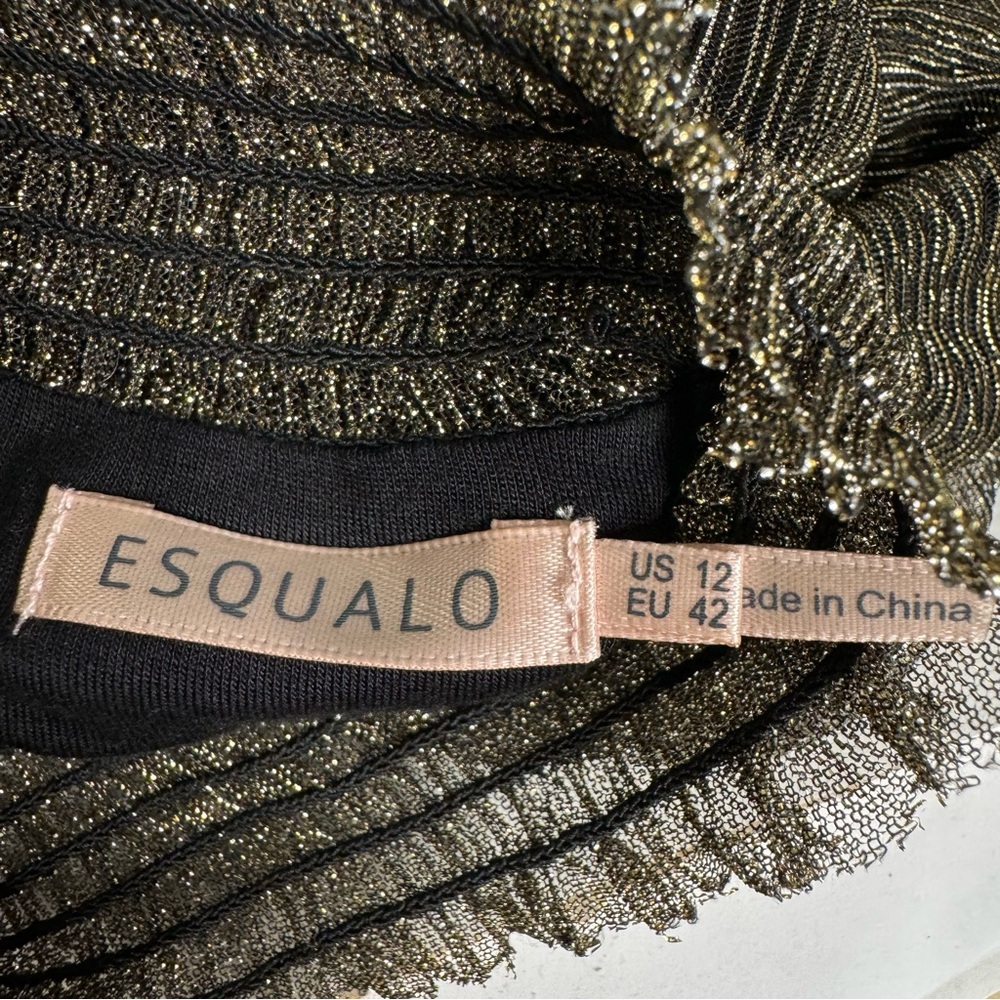 🖤 Esqualo Top 🖤 - Picture 7 of 7